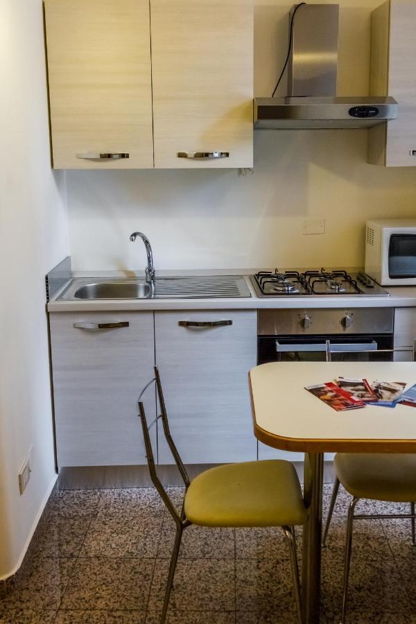 Suite Porta Borsari ヴェローナ エクステリア 写真